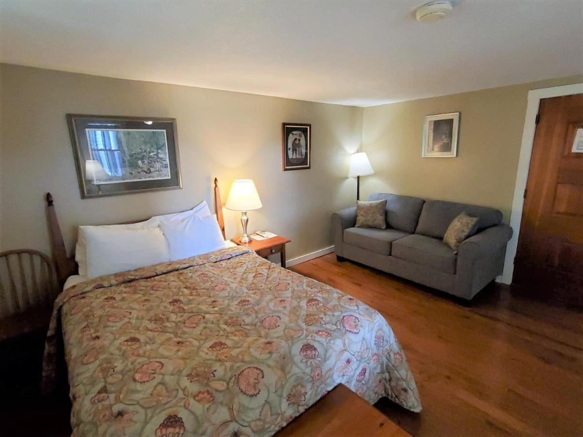 Windrifter Resort Wolfeboro Bagian luar foto